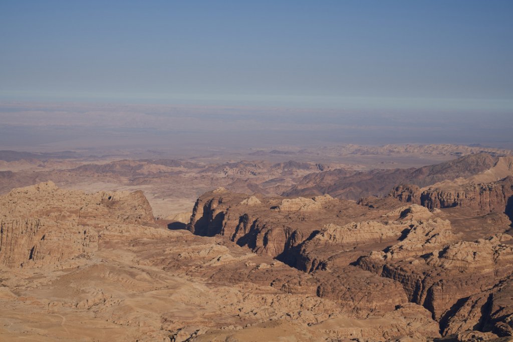 Felslandschaft zwischen Petra und Wadi Rum