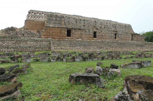 Kabah, Palast der Masken, Puuc-Route