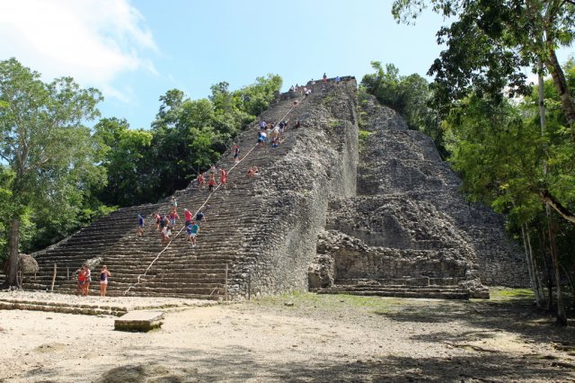 Pyramide Nohoch Mul, Coba