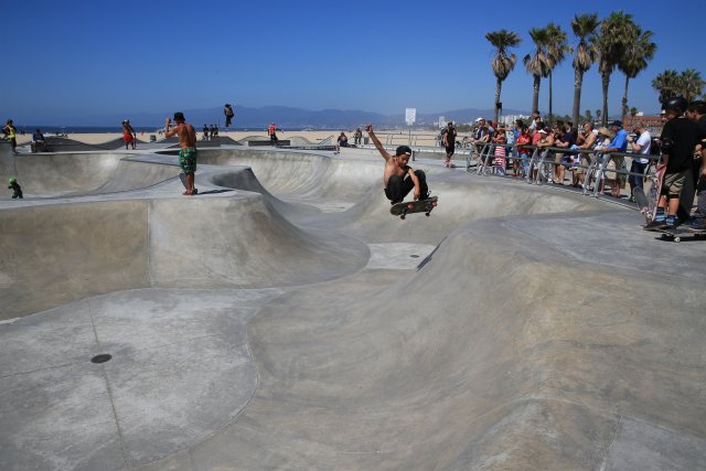 Skateboarder-Meeting Point, Venice