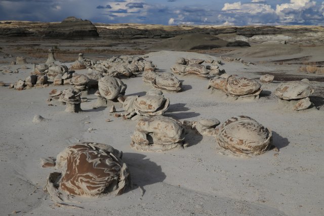 Cracked Eggs, Bisti Wilderness