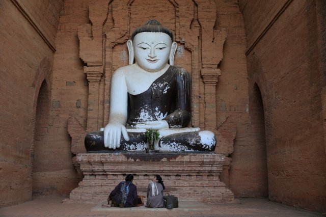 Buddhafigur, Bagan