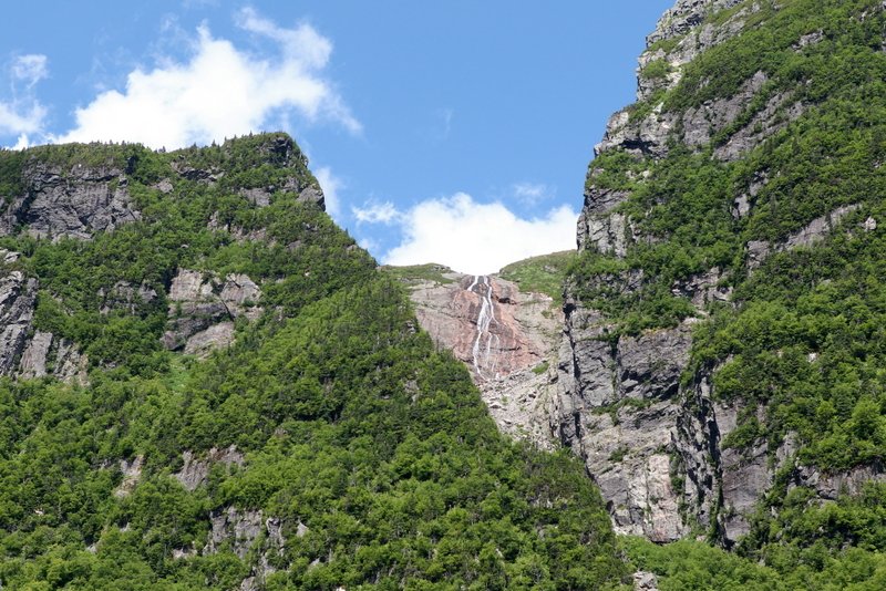 Western Brook Pond 