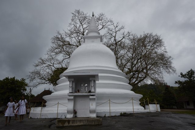 Lankatilake-Tempel