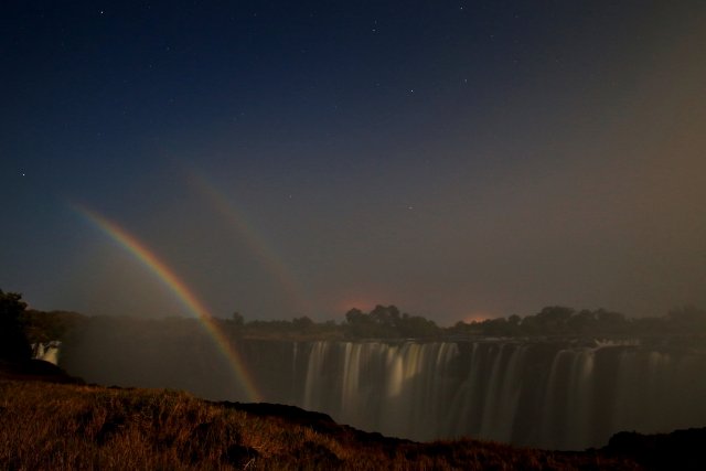 Mondregenbogen, Victoriafälle