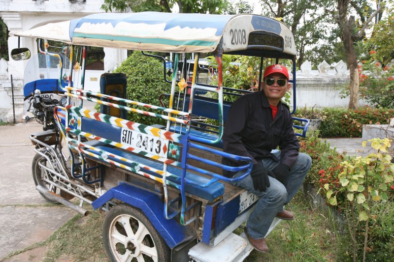 Tuktuk, Vientiane