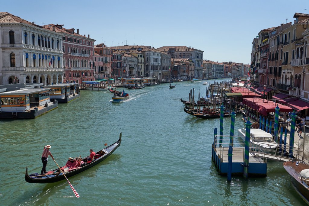 Blick von Rialtobrücke auf Canal Grande